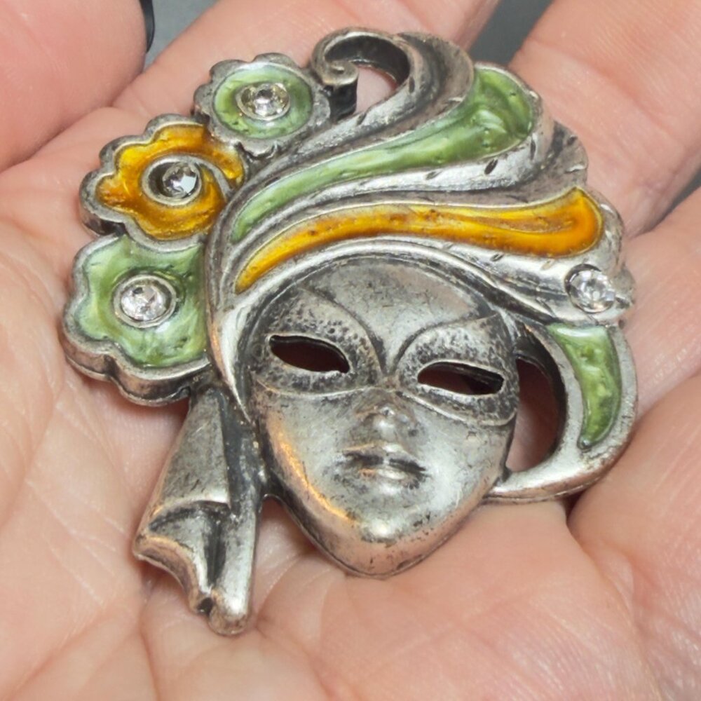Venetian Mask Brooch Enamel Rhinestone Mardi Gras Carnival Pin Vintage 2.5 inche - Picture 3 of 6